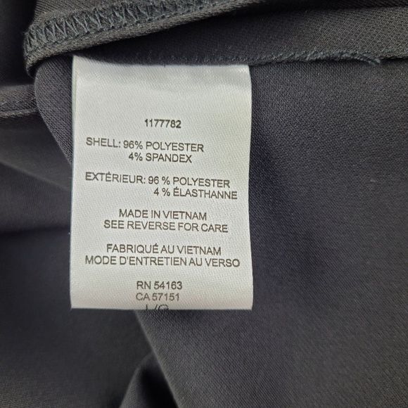 Calvin Klein Sleeveless Top Flattering Lines and Weight of Fabric - Picture 6 of 7